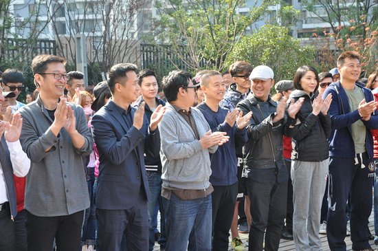 《温州两家人》11月4日在温州第一豪宅置信·天玺开机