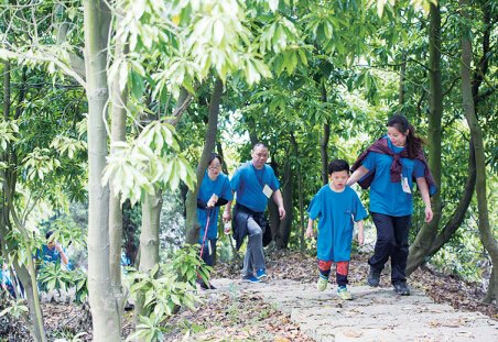 温州国际机电城 举办行动的力量登山活动