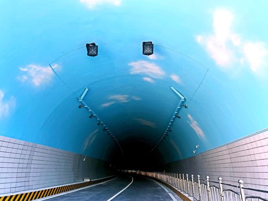 洞头首座双连拱隧道正式通车 海岛旅游再添快