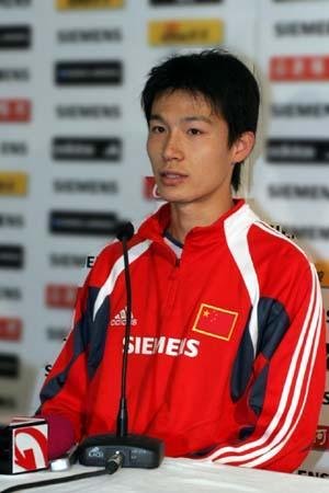 2010年世界杯抽签解说嘉宾曹阳简介(图)_直播