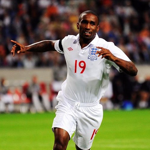 迪福传:06美梦夭折 凤还巢三度戴帽堪比鲁尼_