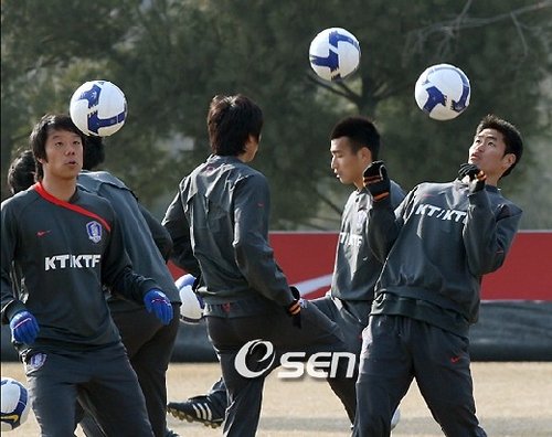 韩国队将公布30人大名单 02英雄或再战世界杯
