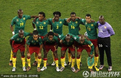 图文:喀麦隆1-2荷兰 喀麦隆首发阵容_世界杯图