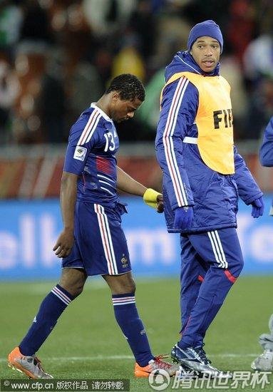 图文:法国0-2墨西哥 埃弗拉亨利离场_世界杯图