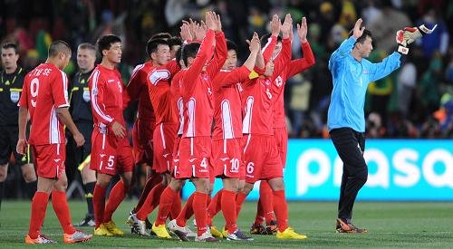 朝鲜虽败犹荣 创世界杯亚洲队对巴西最好战绩