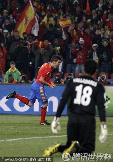 图文:西班牙VS洪都拉斯 首粒进球回放(5)_201