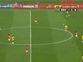 视频：葡萄牙快开任意球 C罗远射软弱无力