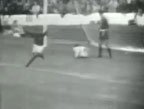 视频：尤西比奥世界杯第四球 门前头球抢点