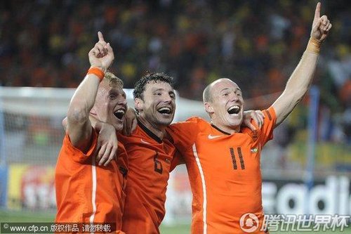 2010巴西 荷兰图片_2010巴西 荷兰_社会热点