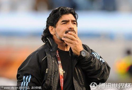 图文:阿根廷VS德国 球迷呐喊助威(21)