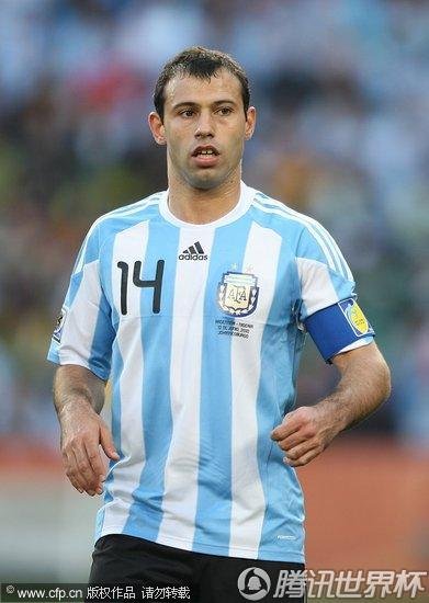 图文:阿根廷1-0尼日利亚 队长马斯切拉诺