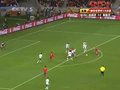 进球视频：西班牙连续配合 比利亚越位球破门