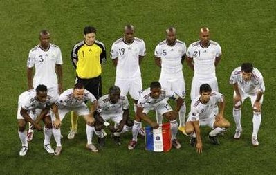 图文:A组法国VS乌拉圭 法国队首发_2010南非世界杯