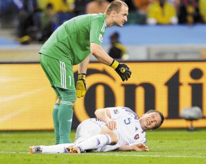 晶报:南非野战医院病历No.17 伤离别_2010南非世界杯