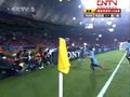 高清视频：乌拉圭门前混战 苏亚雷斯弧线破门