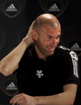 齐达内怒斥法国罢训队员 称看好西班牙夺冠_2