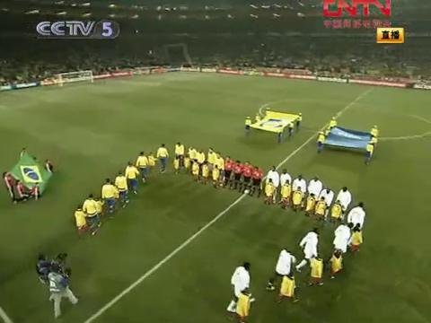 视频:不能进球能助攻巴西不能少卡卡_2010南