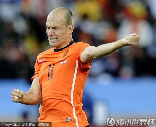 图文:荷兰VS斯洛伐克 罗本完美复出_世界杯图