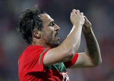 图文:热身赛葡萄牙3-0莫桑比克 进球者呐喊_世