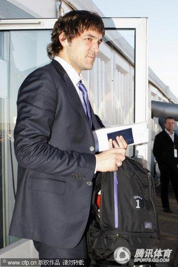 图文:塞尔维亚抵达南非 开始世界杯之旅(9)