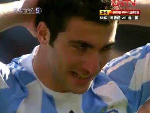 视频:墨西哥爆冷灭法国 高卢雄鸡哑火恐出局_