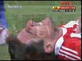 视频策划：日门将铁膝撞队友 巴拉圭手足相残