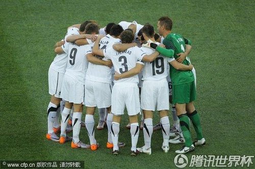 图文:意大利1-1新西兰 新西兰进球回放(2)_世界