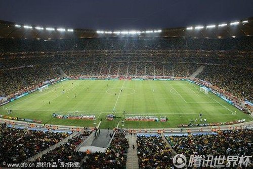 图文:南非VS墨西哥 球场远景镜头效果