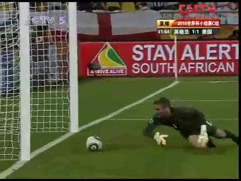 视频:5大世界杯门将失误 疯子门将后场玩火_2