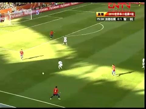 视频:小马丁登场立功心切 前场争球推人犯规_