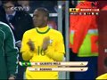视频：巴西三把利剑齐归鞘 罗比尼奥下场休息