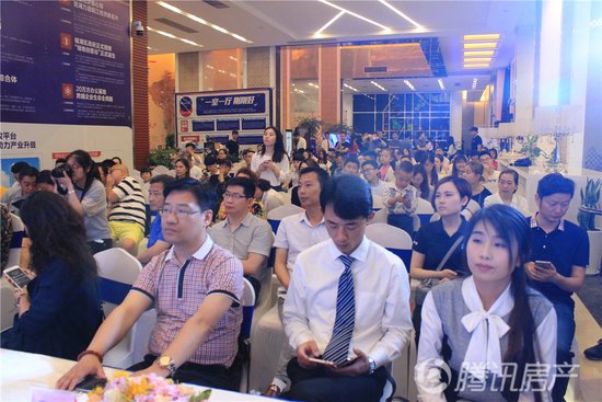 绿地墅立方产品发布会暨长城物业签约仪式 圆