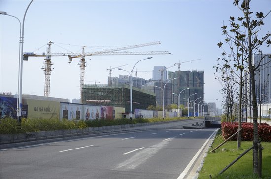 小Q跑盘:实探无锡宝能城 精工美宅五一登场_频