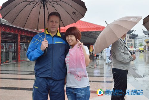 “乒坛常青树”瓦尔德内尔空降无锡南禅寺!