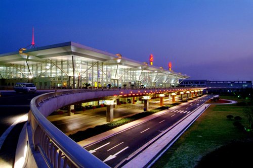 苏南国际机场上半年出入境人数超21万 创历史