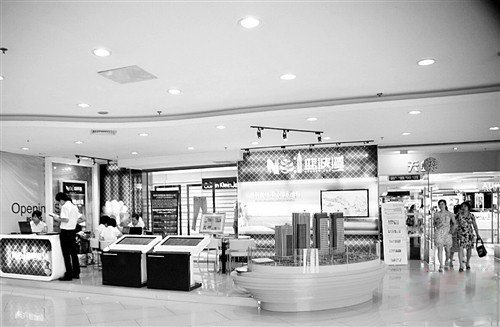 楼盘摆进商场卖 楼市橱窗营销正当时?