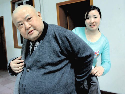 图:抓拍泡在校学女生的明星_娱乐滚动_<em>西安</em>_腾