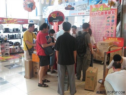 电脑机箱一线品牌排行_一线品牌打造3000元双核DX11高清液晶电脑