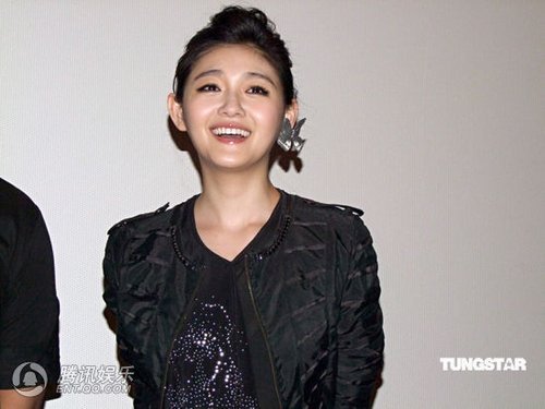 组图:大S粉裙宣传新片 王晶:她从清纯变疯狂_本