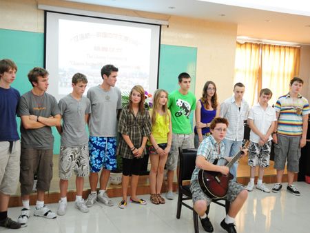 09汉语桥-英国学生夏令营在西安博迪学校举行
