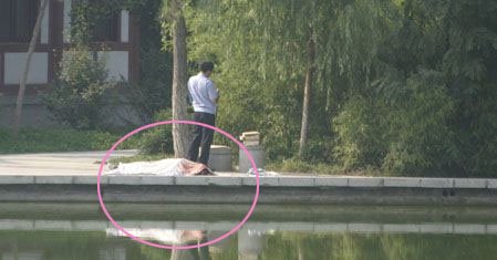 丰庆公园现一具女尸警方寻找其亲友及知情者
