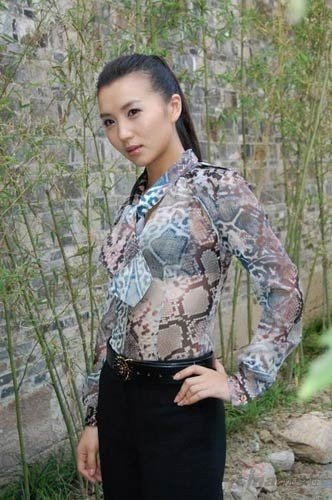 女星超大胆惊艳透视装