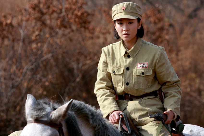 《闯关东中篇》戎装铁马 苗圃终偿女枪神夙愿