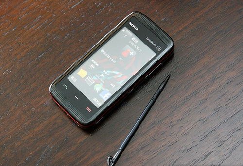 人气排行榜单公布 11月份港行畅销手机排名