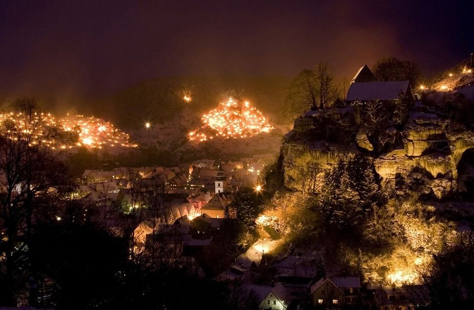 冰与火的世界 德国小镇媲美潘多拉