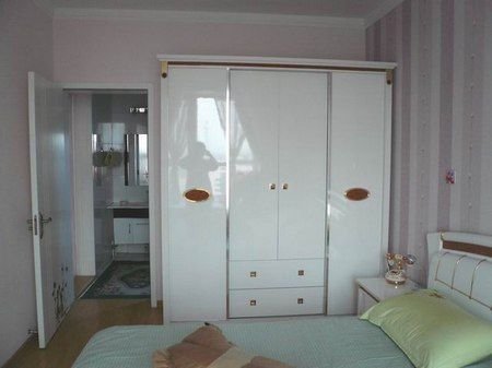 舒适至上 工薪族装修75平米实用两居室(组图)_