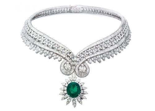 伟德国际Qeelin麒麟Xi Xi系列长项链璀璨亮相 演绎东方守护力量