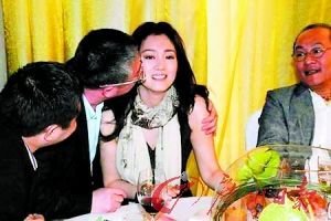 内地明星 饭局价 曝光 一线女星陪吃饭6位数