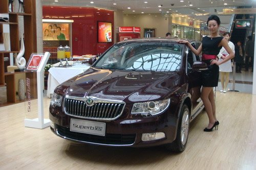 ׌--ʢ˹_(d)K(yu)ݴN(xio)L(fng)