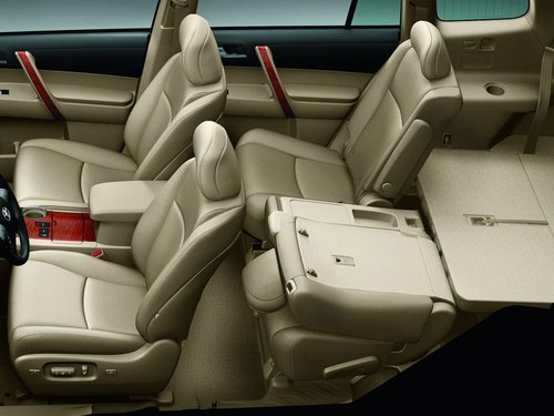 尺寸大配置高 纳智捷大7 suv对手深度分析